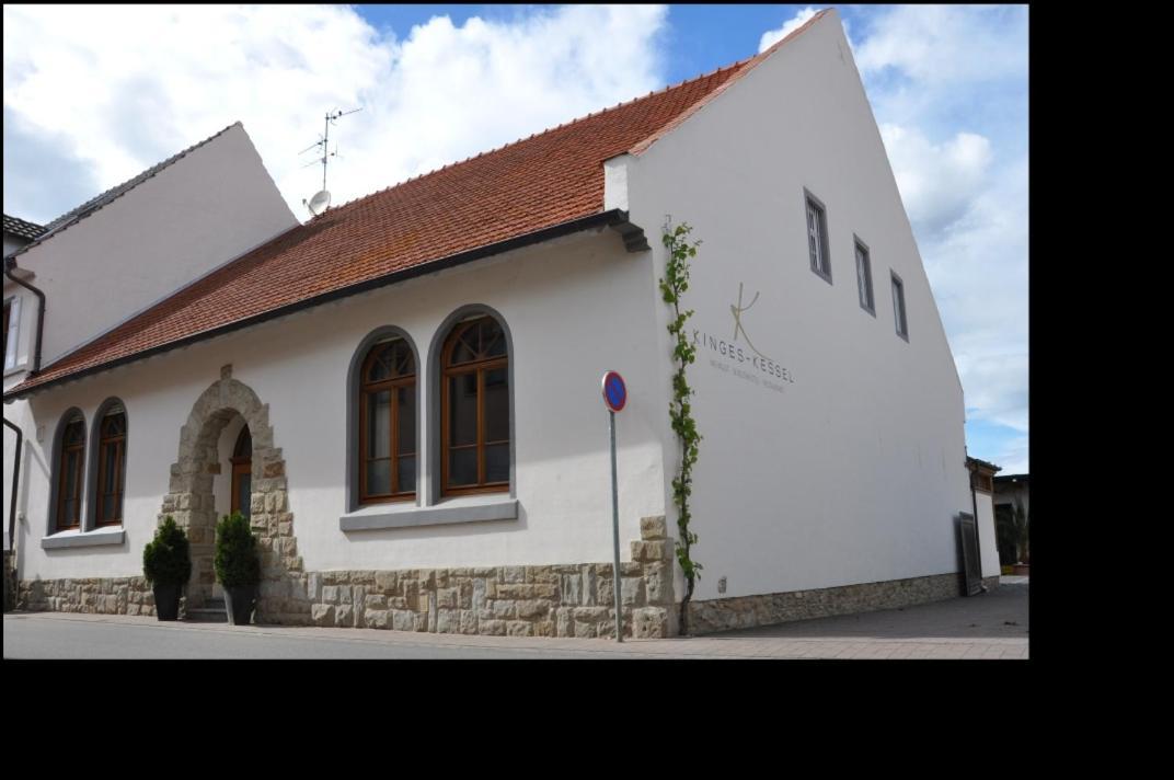 Winzerhotel Kinges-Kessel Morstadt 외부 사진